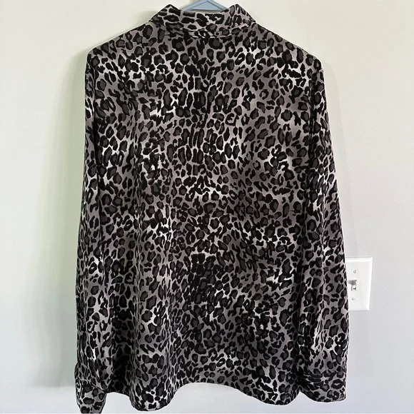 Susan Graver Animal Print Peachskin Big Shirt, Size L - Picture 2 of 10